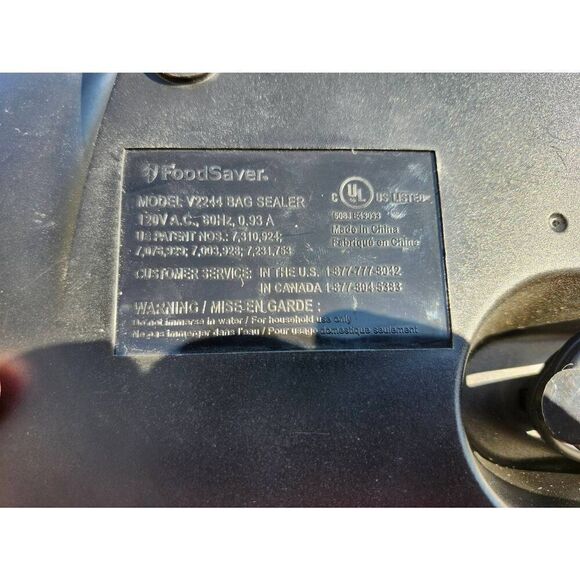 FoodSaver V2244 Vacuum Sealing System Food Sealing Machine and Vacuum Sealing Ba - Picture 5 of 6